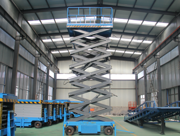 BB蓄电池—升压器上的应用