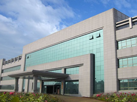 享誉全球的铅酸电池研发、生产、销售企业